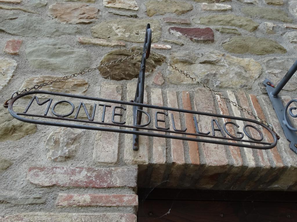 Appartamento Casale Poggio Colpiccione Passignano sul Trasimeno Esterno foto