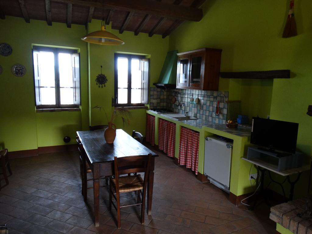 Appartamento Casale Poggio Colpiccione Passignano sul Trasimeno Esterno foto